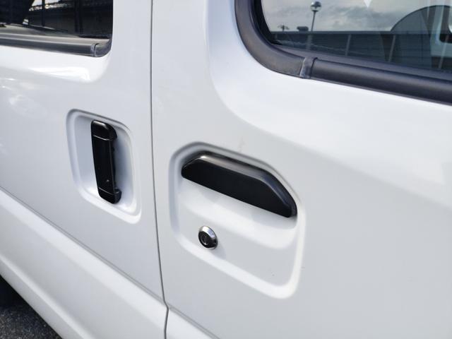 ミニキャブバン ＣＤ　ハイルーフ　ＡＴ　両側スライドドア　エアコン　パワーステアリング　運転席エアバッグ　助手席エアバッグ（15枚目）