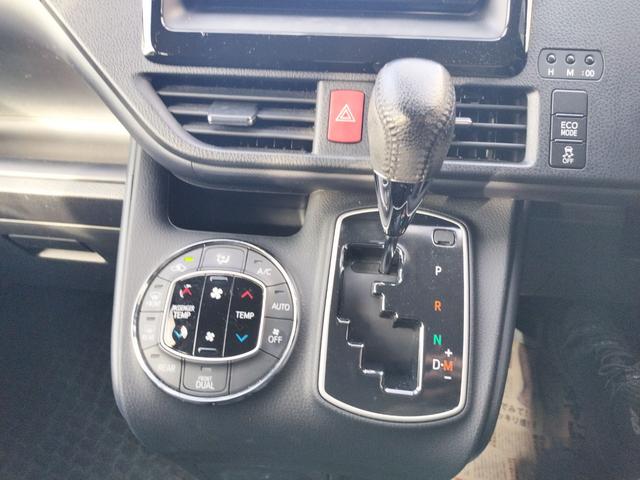 ヴォクシー ＺＳ　煌　ＥＴＣ　バックカメラ　ナビ　ＴＶ　レーンアシスト　衝突被害軽減システム　両側電動スライドドア　オートマチックハイビーム　オートライト　ＬＥＤヘッドランプ　スマートキー　アイドリングストップ（38枚目）