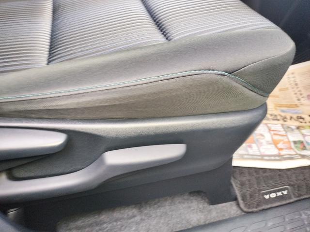 ヴォクシー ＺＳ　煌　ＥＴＣ　バックカメラ　ナビ　ＴＶ　レーンアシスト　衝突被害軽減システム　両側電動スライドドア　オートマチックハイビーム　オートライト　ＬＥＤヘッドランプ　スマートキー　アイドリングストップ（44枚目）