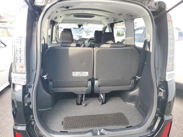 ヴォクシー ＺＳ　煌　ＥＴＣ　バックカメラ　ナビ　ＴＶ　レーンアシスト　衝突被害軽減システム　両側電動スライドドア　オートマチックハイビーム　オートライト　ＬＥＤヘッドランプ　スマートキー　アイドリングストップ（52枚目）