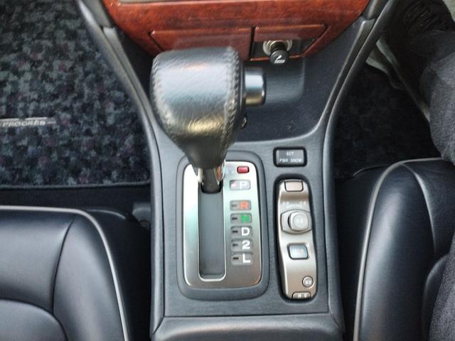 プログレ NC300 iRバージョン ETC オートクルーズコントロール ナビ エアロ アルミホイール オートライト AT キーレスエントリー 電動格納ミラー パワーシート 革シート CD カセット 衝突安全ボディ ABS ESC(43枚目)