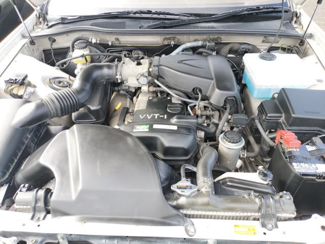 マークII グランデＦｏｕｒ　４ＷＤ　ナビ　オートライト　ＡＴ　キーレスエントリー　パワーシート　ＣＤ　カセット　衝突安全ボディ　ＡＢＳ　エアコン　パワーステアリング　パワーウィンドウ（19枚目）