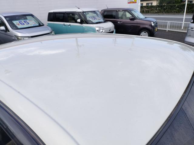 マークII グランデＦｏｕｒ　４ＷＤ　ナビ　オートライト　ＡＴ　キーレスエントリー　パワーシート　ＣＤ　カセット　衝突安全ボディ　ＡＢＳ　エアコン　パワーステアリング　パワーウィンドウ（28枚目）