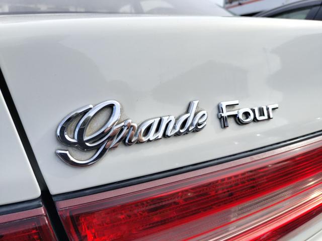 マークII グランデＦｏｕｒ　４ＷＤ　ナビ　オートライト　ＡＴ　キーレスエントリー　パワーシート　ＣＤ　カセット　衝突安全ボディ　ＡＢＳ　エアコン　パワーステアリング　パワーウィンドウ（34枚目）