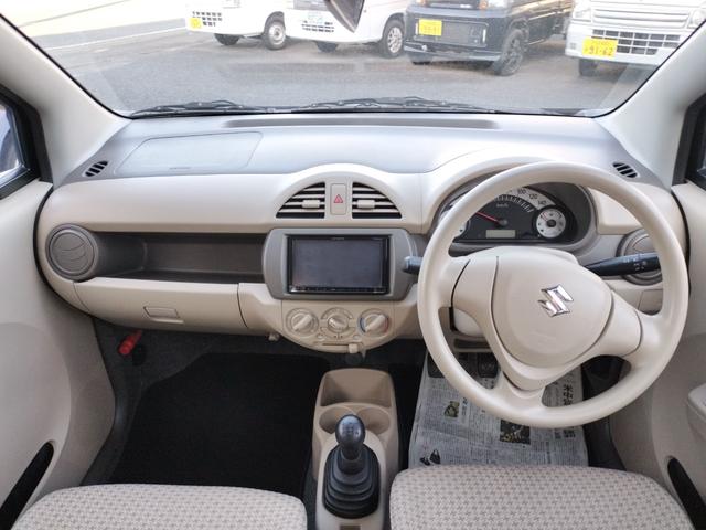 アルト Ｆ　ＥＴＣ　ナビ　ＴＶ　キーレスエントリー　ＭＴ　盗難防止システム　ＣＤ　ミュージックプレイヤー接続可　アルミホイール　衝突安全ボディ　エアコン　パワーステアリング　パワーウィンドウ（2枚目）