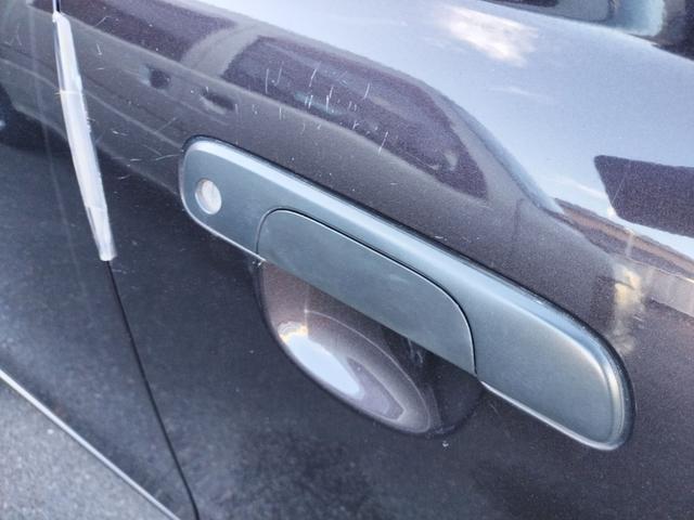 アルト Ｆ　ＥＴＣ　ナビ　ＴＶ　キーレスエントリー　ＭＴ　盗難防止システム　ＣＤ　ミュージックプレイヤー接続可　アルミホイール　衝突安全ボディ　エアコン　パワーステアリング　パワーウィンドウ（28枚目）