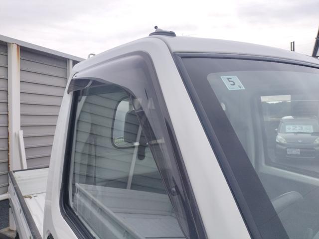 クリッパートラック 　ワンオーナー　ＭＴ　パワーステアリング　運転席エアバッグ（11枚目）