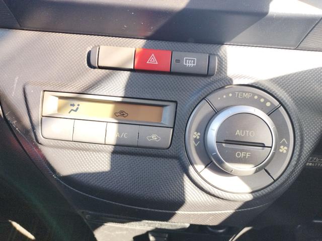 タントエグゼ カスタムG ナビ TV HID スマートキー アイドリングストップ 電動格納ミラー CVT 盗難防止システム ABS CD ミュージックプレイヤー接続可 アルミホイール 衝突安全ボディ エアコン(6枚目)
