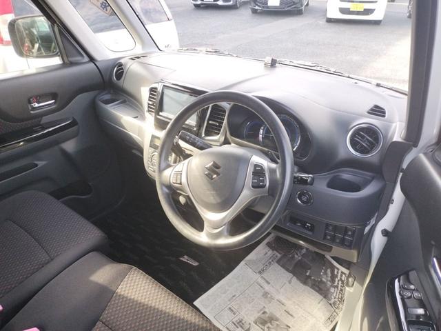 スペーシアカスタム ＧＳターボ　ドライブレコーダー　ＥＴＣ　両側スライド・片側電動　ナビ　ＴＶ　オートクルーズコントロール　レーンアシスト　衝突被害軽減システム　オートライト　ＨＩＤ　スマートキー　アイドリングストップ（40枚目）