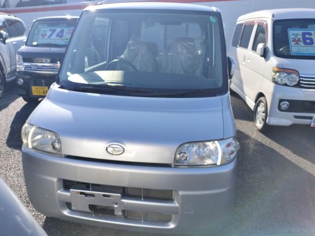 タント 福祉車輌 HID キーレスエントリー 電動格納ミラー AT 盗難防止システム ABS CD 衝突安全ボディ エアコン パワーウィンドウ(13枚目)