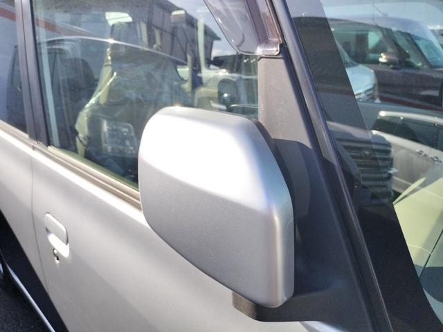 タント 福祉車輌 HID キーレスエントリー 電動格納ミラー AT 盗難防止システム ABS CD 衝突安全ボディ エアコン パワーウィンドウ(26枚目)