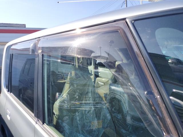 タント 福祉車輌 HID キーレスエントリー 電動格納ミラー AT 盗難防止システム ABS CD 衝突安全ボディ エアコン パワーウィンドウ(27枚目)