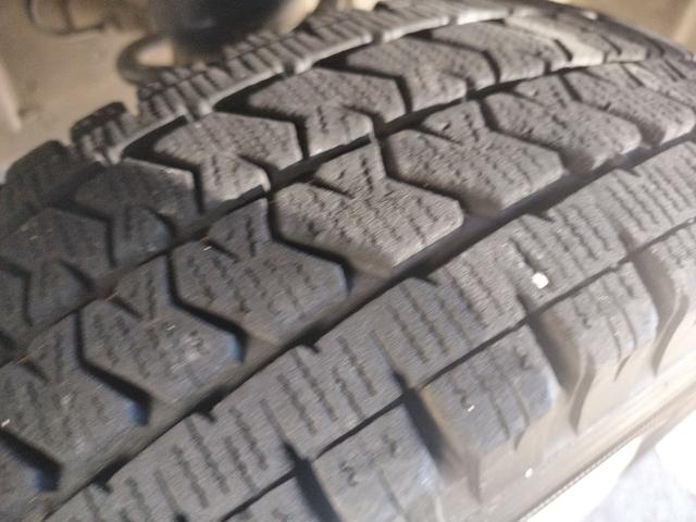 ハイゼットトラック エアコン・パワステスペシャルＶＳ　４ＷＤ　ＭＴ　アルミホイール　エアコン　パワーステアリング　ルーフレール（14枚目）