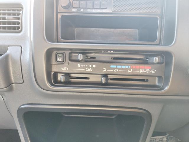 ハイゼットトラック エアコン・パワステスペシャルＶＳ　４ＷＤ　ＭＴ　アルミホイール　エアコン　パワーステアリング　ルーフレール（28枚目）