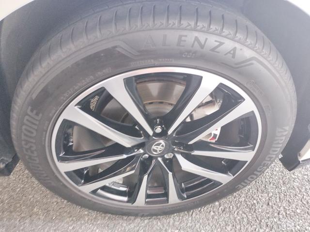 ハリアー エレガンス　ＧＲスポーツ　ＥＴＣ　バックカメラ　オートクルーズコントロール　パワーシート　衝突被害軽減システム　エアロ　ナビ　ＴＶ　オートマチックハイビーム　オートライト　ＬＥＤヘッドランプ　アルミホイール　スマートキー（20枚目）