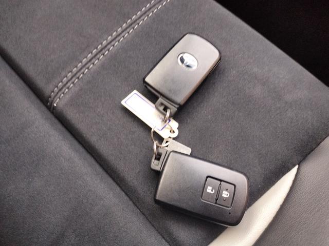 ハリアー エレガンス　ＧＲスポーツ　ＥＴＣ　バックカメラ　オートクルーズコントロール　パワーシート　衝突被害軽減システム　エアロ　ナビ　ＴＶ　オートマチックハイビーム　オートライト　ＬＥＤヘッドランプ　アルミホイール　スマートキー（24枚目）