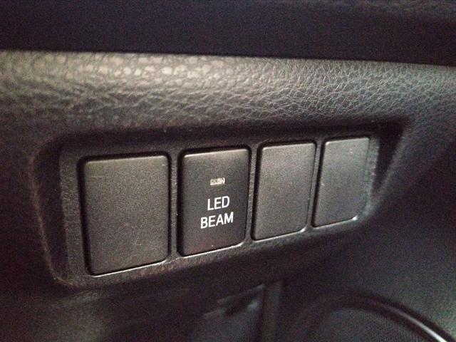 ハリアー エレガンス　ＧＲスポーツ　ＥＴＣ　バックカメラ　オートクルーズコントロール　パワーシート　衝突被害軽減システム　エアロ　ナビ　ＴＶ　オートマチックハイビーム　オートライト　ＬＥＤヘッドランプ　アルミホイール　スマートキー（54枚目）