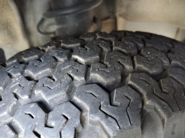 ハイゼットトラック 4WD 軽トラック MT エアコン パワーステアリング(15枚目)