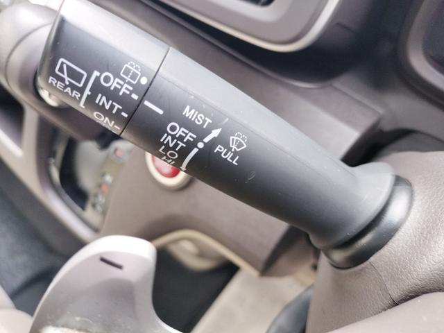 Ｎ－ＯＮＥ ツアラー・Ｌパッケージ　バックカメラ　ナビ　オートクルーズコントロール　オートライト　ＨＩＤ　スマートキー　アイドリングストップ　電動格納ミラー　ベンチシート　ＣＶＴ　盗難防止システム　ＡＢＳ　ＥＳＣ　ＣＤ　ＵＳＢ（8枚目）