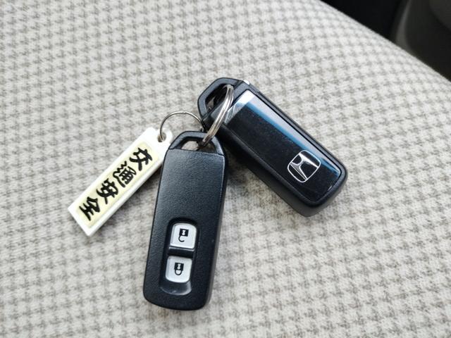 Ｎ－ＯＮＥ ツアラー・Ｌパッケージ　バックカメラ　ナビ　オートクルーズコントロール　オートライト　ＨＩＤ　スマートキー　アイドリングストップ　電動格納ミラー　ベンチシート　ＣＶＴ　盗難防止システム　ＡＢＳ　ＥＳＣ　ＣＤ　ＵＳＢ（37枚目）