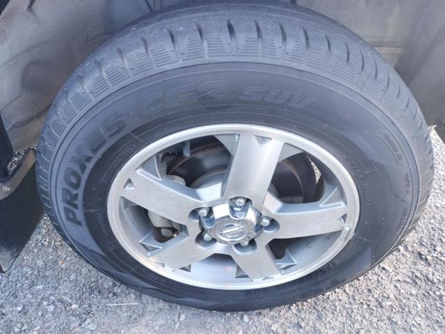 キックス ＲＸ　４ＷＤ　キーレスエントリー　電動格納ミラー　シートヒーター　ＭＴ　盗難防止システム　ＡＢＳ　ＣＤ　ＭＤ　アルミホイール　衝突安全ボディ　エアコン　パワーステアリング　パワーウィンドウ（19枚目）