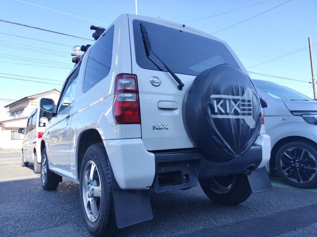 キックス ＲＸ　４ＷＤ　キーレスエントリー　電動格納ミラー　シートヒーター　ＭＴ　盗難防止システム　ＡＢＳ　ＣＤ　ＭＤ　アルミホイール　衝突安全ボディ　エアコン　パワーステアリング　パワーウィンドウ（38枚目）