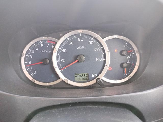 キックス ＲＸ　４ＷＤ　キーレスエントリー　電動格納ミラー　シートヒーター　ＭＴ　盗難防止システム　ＡＢＳ　ＣＤ　ＭＤ　アルミホイール　衝突安全ボディ　エアコン　パワーステアリング　パワーウィンドウ（46枚目）