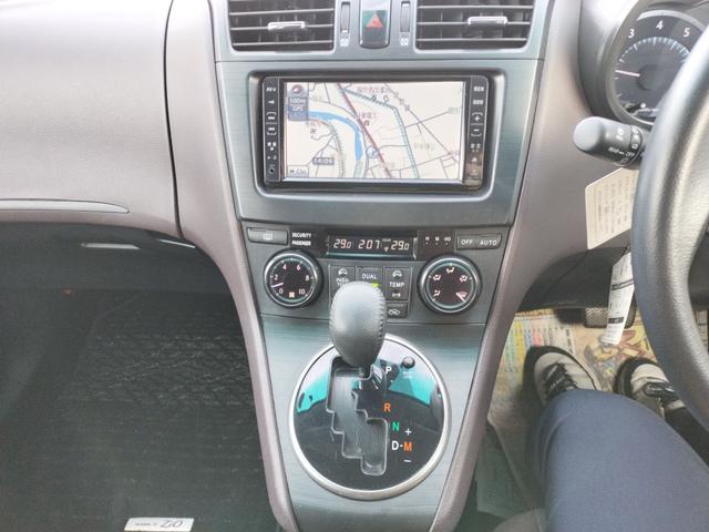 マークＸジオ ２４０Ｆ　ワンオーナー　ＥＴＣ　バックカメラ　ナビ　ＴＶ　オートライト　ＨＩＤ　スマートキー　電動格納ミラー　フルフラット　ＣＶＴ　アルミホイール　ミュージックプレイヤー接続可　盗難防止システム　衝突安全ボディ（4枚目）