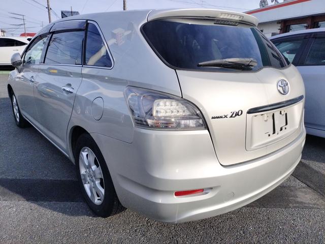 マークＸジオ ２４０Ｆ　ワンオーナー　ＥＴＣ　バックカメラ　ナビ　ＴＶ　オートライト　ＨＩＤ　スマートキー　電動格納ミラー　フルフラット　ＣＶＴ　アルミホイール　ミュージックプレイヤー接続可　盗難防止システム　衝突安全ボディ（17枚目）