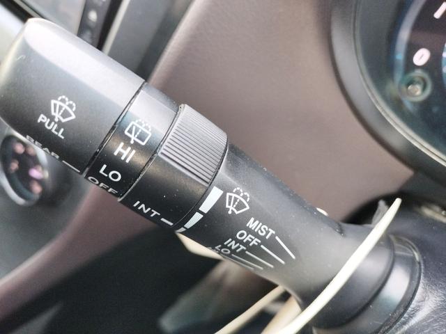 マークＸジオ ２４０Ｆ　ワンオーナー　ＥＴＣ　バックカメラ　ナビ　ＴＶ　オートライト　ＨＩＤ　スマートキー　電動格納ミラー　フルフラット　ＣＶＴ　アルミホイール　ミュージックプレイヤー接続可　盗難防止システム　衝突安全ボディ（41枚目）