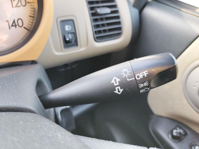 ライフ ハッピーエディション　スマートキー　電動格納ミラー　ベンチシート　ＡＴ　盗難防止システム　ＡＢＳ　ＣＤ　アルミホイール　衝突安全ボディ　エアコン　パワーステアリング　パワーウィンドウ（7枚目）