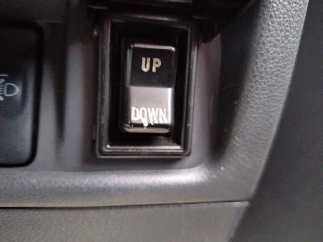 ハイゼットトラック 　ダンプ　４ＷＤ　ＡＴ　エアコン　運転席エアバッグ（10枚目）