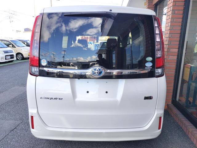 エスクァイア ハイブリッドＧｉ　ＥＴＣ　バックカメラ　ナビ　ＴＶ　クリアランスソナー　オートクルーズコントロール　両側電動スライドドア　オートライト　ＬＥＤヘッドランプ　スマートキー　アイドリングストップ　電動格納ミラー（15枚目）