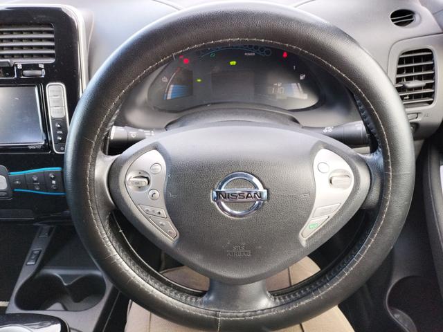 ハンドルの状態が悪いと運転に集中できませんよね。こちらの車、お気軽にお問い合わせください。