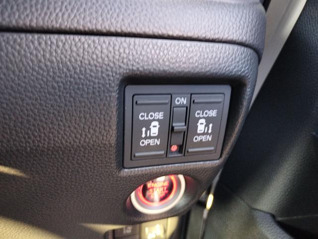 Ｎ－ＢＯＸカスタム Ｌ　ＥＴＣ　バックカメラ　両側電動スライドドア　ナビ　ＴＶ　クリアランスソナー　オートクルーズコントロール　レーンアシスト　衝突被害軽減システム　オートライト　ＬＥＤヘッドランプ　スマートキー（7枚目）