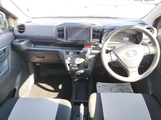 ミライース Ｌ　ＥＴＣ　ナビ　ＴＶ　オートライト　キーレスエントリー　アイドリングストップ　ＣＶＴ　盗難防止システム　ＡＢＳ　ＥＳＣ　Ｂｌｕｅｔｏｏｔｈ　衝突安全ボディ　エアコン　パワーステアリング　パワーウィンドウ（2枚目）