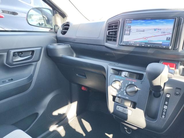 ミライース Ｌ　ＥＴＣ　ナビ　ＴＶ　オートライト　キーレスエントリー　アイドリングストップ　ＣＶＴ　盗難防止システム　ＡＢＳ　ＥＳＣ　Ｂｌｕｅｔｏｏｔｈ　衝突安全ボディ　エアコン　パワーステアリング　パワーウィンドウ（38枚目）
