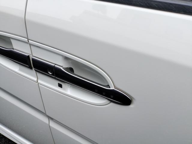 ステップワゴン スパーダＳ　バックカメラ　ナビ　ＴＶ　両側電動スライドドア　ＨＩＤ　スマートキー　後席モニター　３列シート　ウォークスルー　ＡＴ　アルミホイール　ＣＤ　盗難防止システム　衝突安全ボディ　ＡＢＳ　エアコン（32枚目）