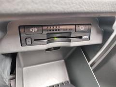 高速走行もスムーズにお支払いが可能な【ＥＴＣ】ご納車までにセットアップを行い、ご納車時にはご利用いただけるようにいたします。 5