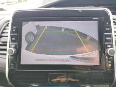 バックカメラ装備。駐車が苦手な方には欠かせません。 3