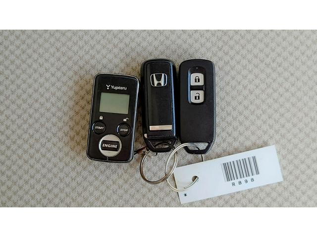 G スマートキー ETC ワンセグナビ 社外アルミ EGスターター オートAC プライバシーガラス スタッドレスタイヤ&アルミホイール(23枚目)