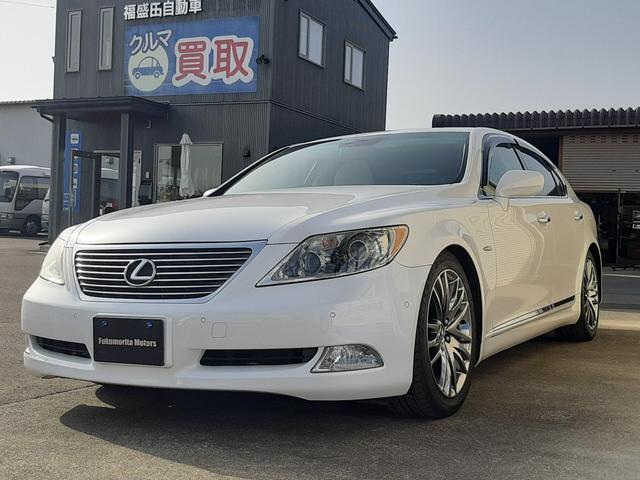 ＬＳ ＬＳ４６０　バージョンＳ　Ｉパッケージ　本革シート　サンルーフ　純正１９インチＡＷ　ステアリングヒーター　ムーンルーフ　エアーシートバックモニタ　パワートランクリッド　純正ＥＧスターター　ビルトインＥＴＣ（7枚目）
