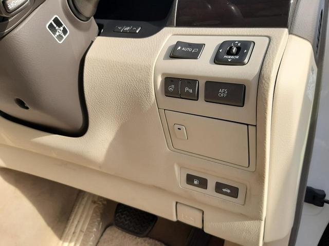 ＬＳ ＬＳ４６０　バージョンＳ　Ｉパッケージ　本革シート　サンルーフ　純正１９インチＡＷ　ステアリングヒーター　ムーンルーフ　エアーシートバックモニタ　パワートランクリッド　純正ＥＧスターター　ビルトインＥＴＣ（22枚目）