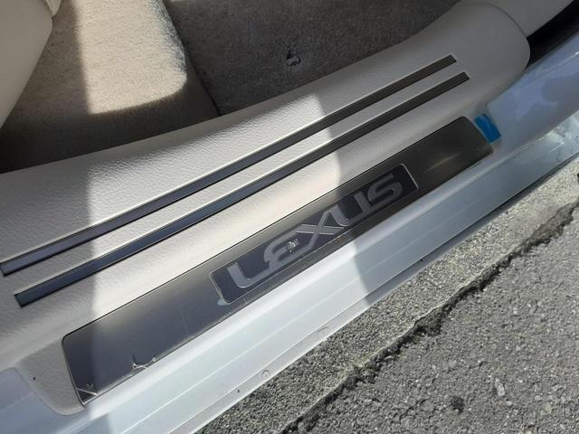 ＬＳ ＬＳ４６０　バージョンＳ　Ｉパッケージ　本革シート　サンルーフ　純正１９インチＡＷ　ステアリングヒーター　ムーンルーフ　エアーシートバックモニタ　パワートランクリッド　純正ＥＧスターター　ビルトインＥＴＣ（24枚目）
