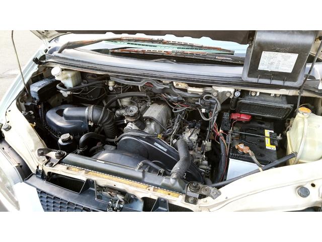 デリカカーゴ Ｅターボ　５速マニュアル　ＥＴＣ　純正デッキ付　ヒッチメンバー　車中泊　マット付（25枚目）