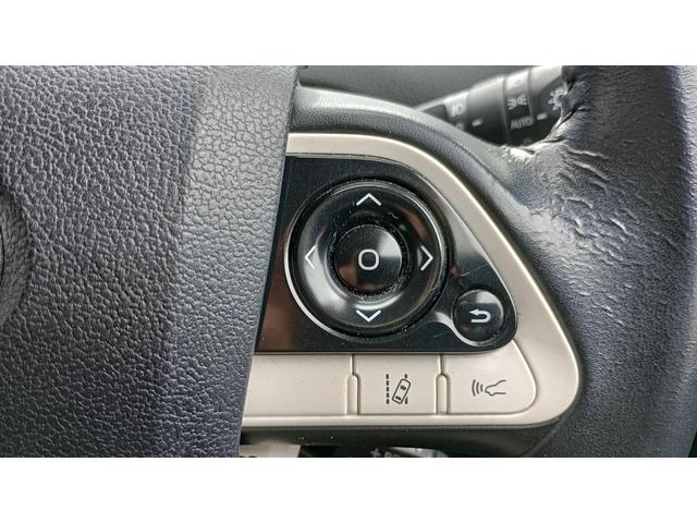 プリウス Ａ　ＥＴＣ　Ｂｌｕｅｔｏｏｔｈ　クルーズコントロール　夏タイヤ　オートマチックハイビーム　パーキングアシスト　純正ナビ　フルセグＴＶ　ＣＤ　ＤＶＤ　ＳＤ　Ｂｌｕｅｔｏｏｔｈ　ＦＭ　ＡＭ（35枚目）