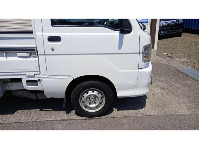 ハイゼットトラック スペシャル　３方開　４ＷＤ　５ＭＴ　ゲートプロテクター　荷台ゴムマット（13枚目）