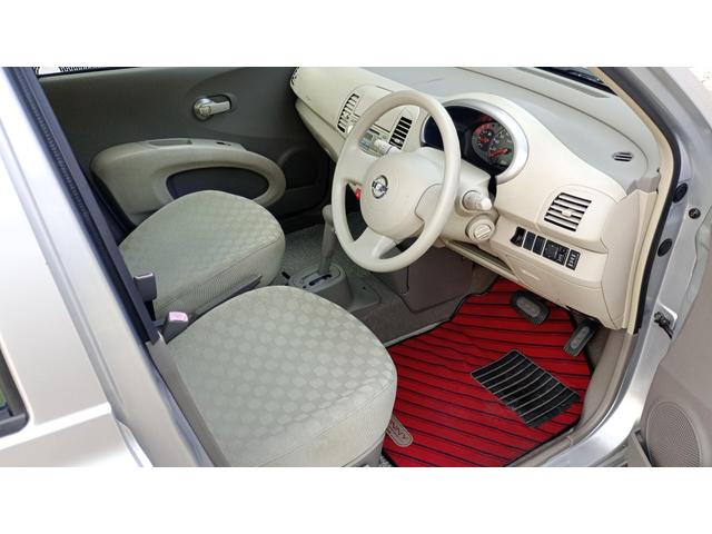 マーチ １４ｃ－ｆｏｕｒ　Ｖセレクション　４ＷＤ　社外アルミ　冬タイヤ付スマートキー　純正オーディオ　ＣＤ　ＡＭ／ＦＭ（11枚目）