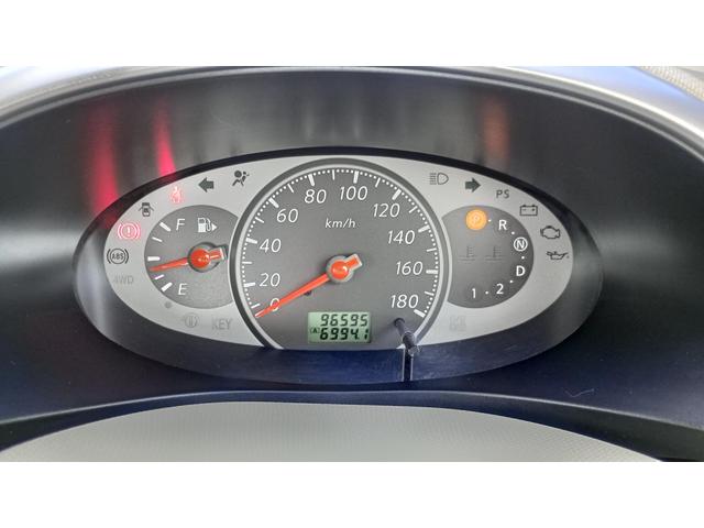 マーチ １４ｃ－ｆｏｕｒ　Ｖセレクション　４ＷＤ　社外アルミ　冬タイヤ付スマートキー　純正オーディオ　ＣＤ　ＡＭ／ＦＭ（20枚目）