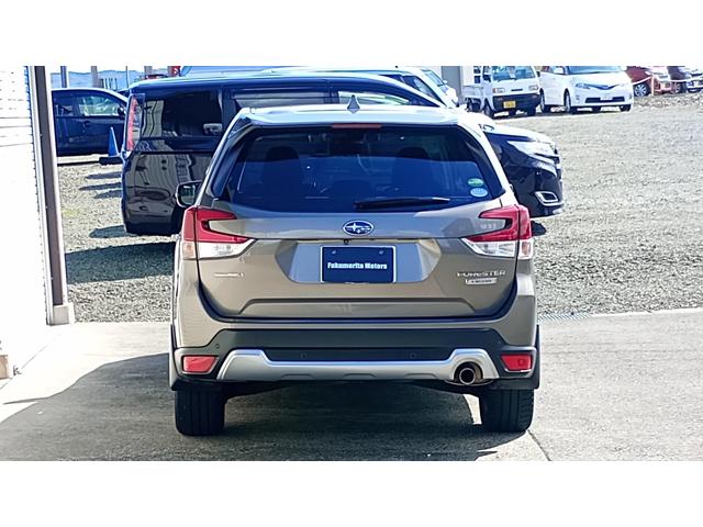 フォレスター アドバンス　４ＷＤ　ＥＴＣ　Ｂｌｕｅｔｏｏｔｈ　ワンオーナー　定期点検記録簿　純正ナビ　フルセグＴＶ　ＣＤ　ＤＶＤ　バックカメラ　ＦＭ　ＡＭ　サイドカメラ　電動シート（9枚目）